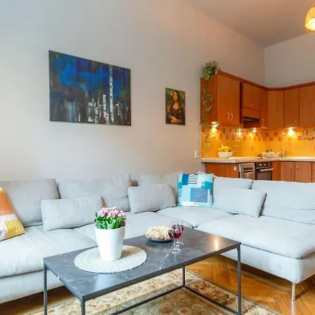 Appartement Comfort&central 2-bedroom Apt. *