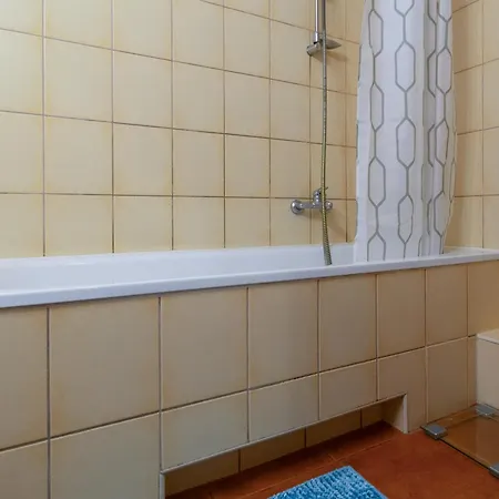Apartman Comfort&central 2-bedroom Apt. *